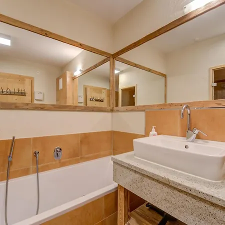 In Mittersill By Lift & Sauna * 홀레르스바흐 임 핀츠가우