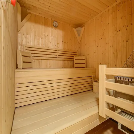 아파트 In Mittersill By Lift & Sauna